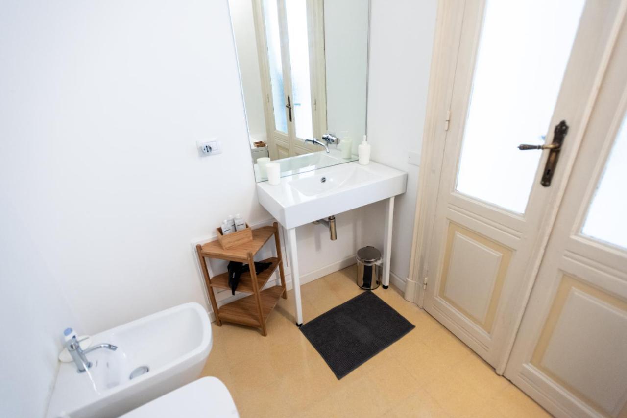 B&B Angioy 18 Cagliari Extérieur photo